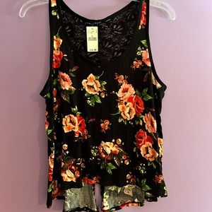 Floral lace tank top NWT